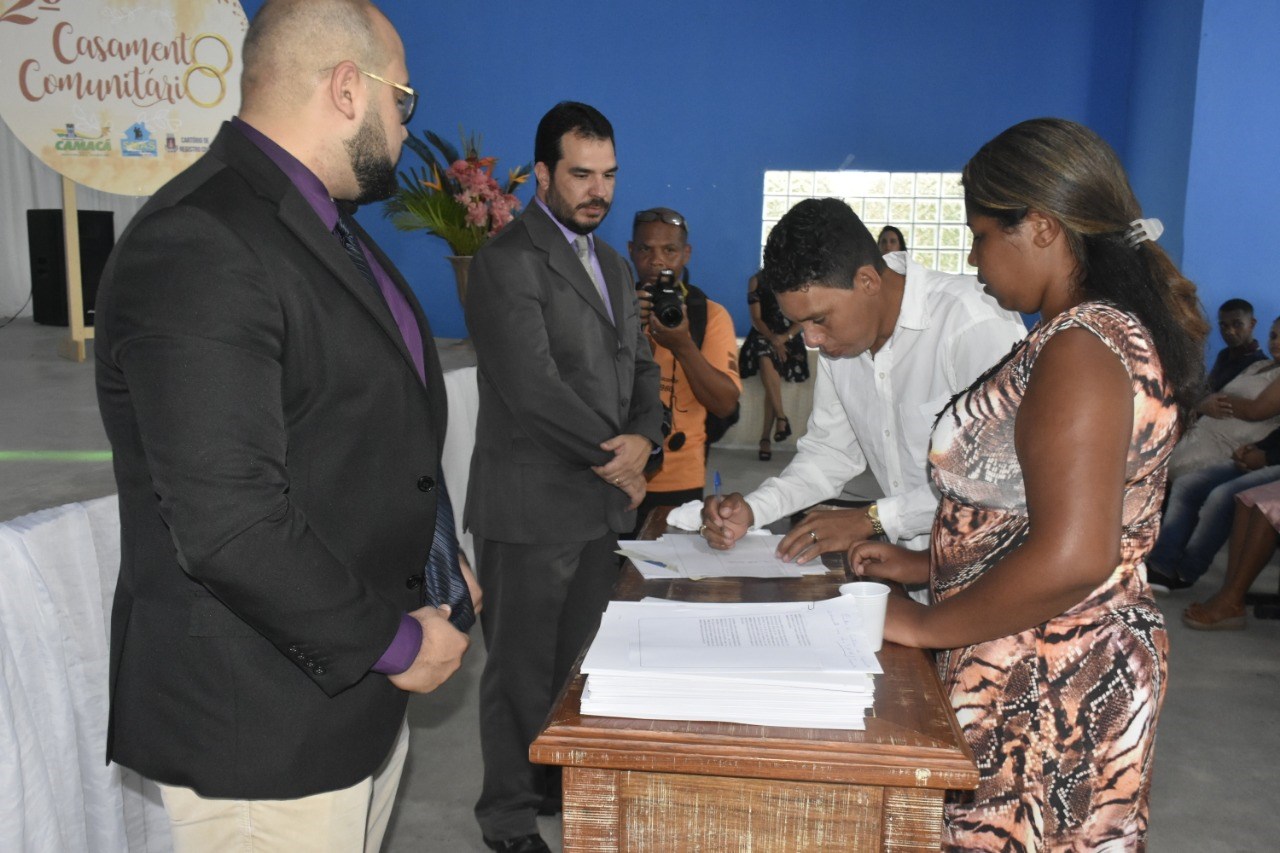 Camacã: II Casamento Comunitário realiza o sonho de dezenas de casais
